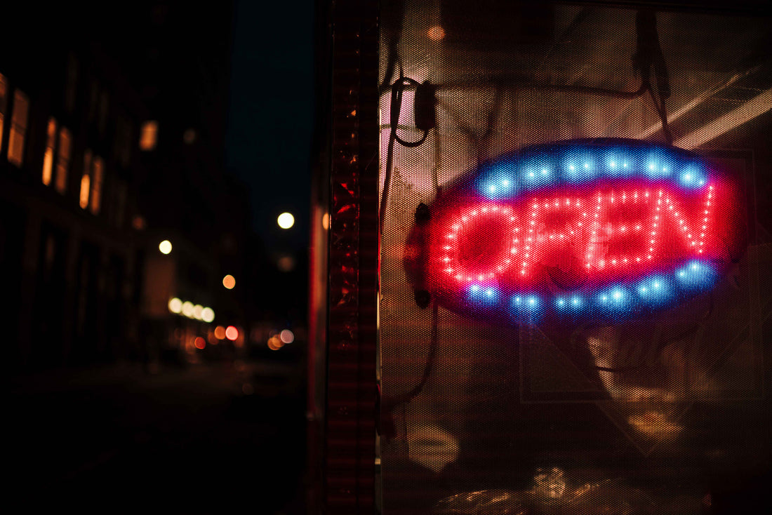 A Brief History of Neon Signs