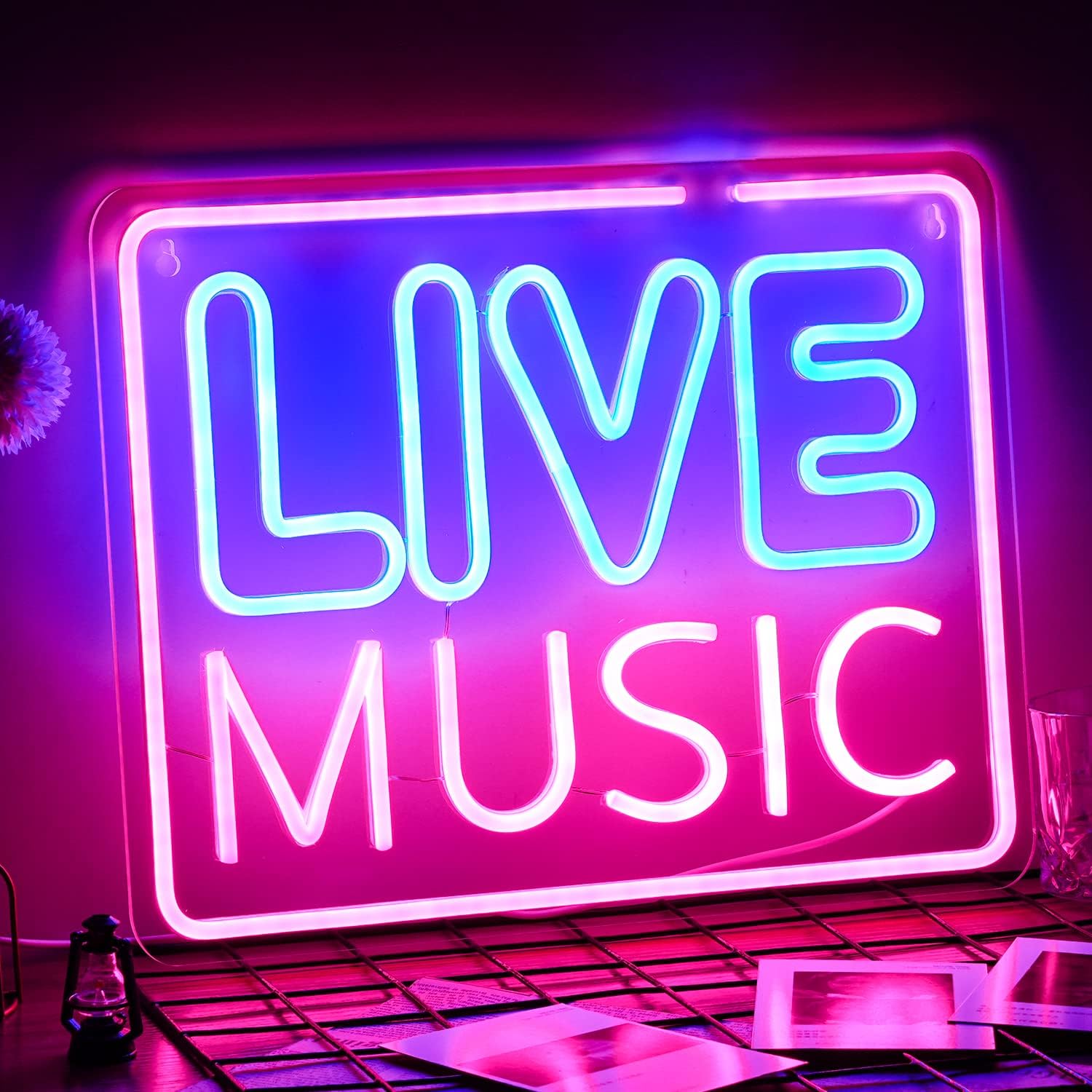 Live Music neon sign