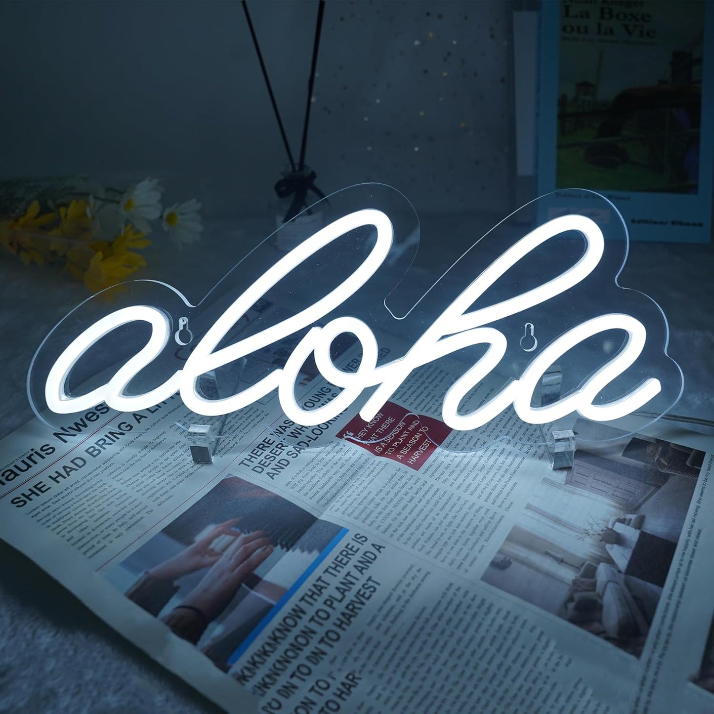 "Aloha" Neon Sign